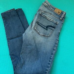 Women’s American Eagle Jeans
